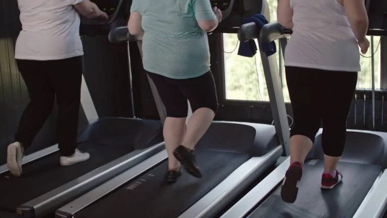 Rumput Gandum Instant Women on Treadmill